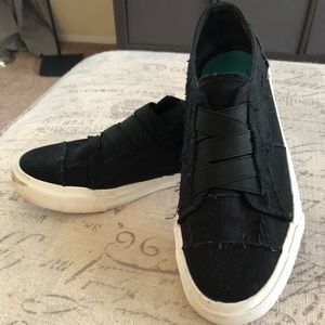 Blowfish Black slip on casual shoes